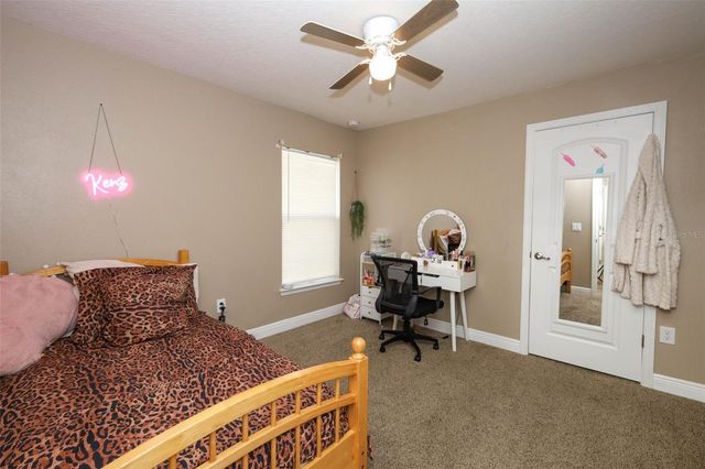 31631 BROADWATER AVENUE, Leesburg, FL 34748