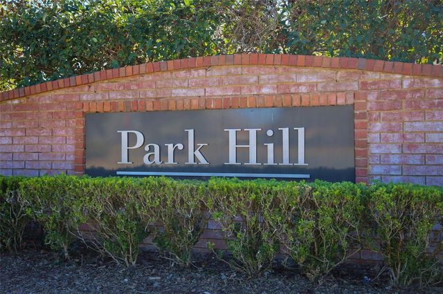 31631 BROADWATER AVENUE, Leesburg, FL 34748