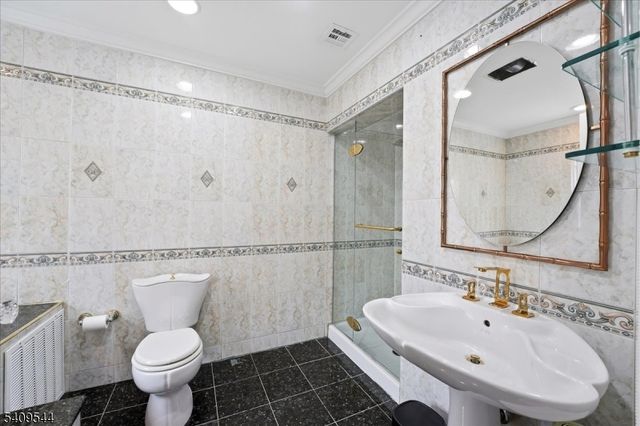 246 Springfield Ave, Rutherford Boro, NJ 07070