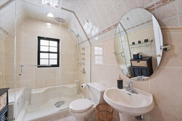 246 Springfield Ave, Rutherford Boro, NJ 07070