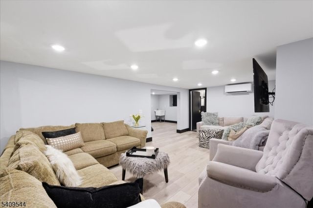 246 Springfield Ave, Rutherford Boro, NJ 07070