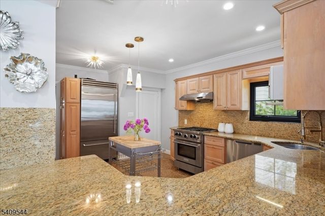 246 Springfield Ave, Rutherford Boro, NJ 07070