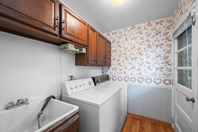 321 Ambleside Drive, Roselle, IL 60172