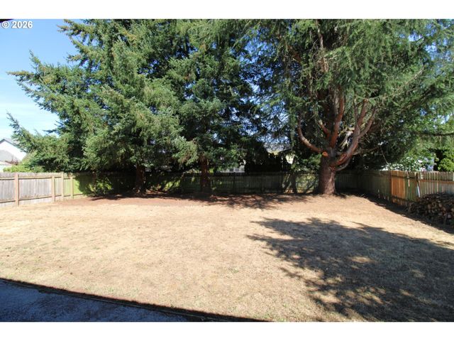 1815 Se 168TH Ave, Vancouver, WA 98683