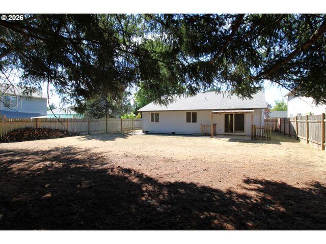 1815 Se 168TH Ave, Vancouver, WA 98683
