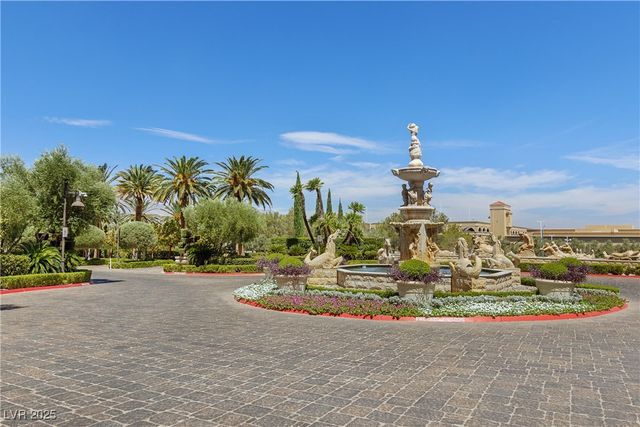 9101 Alta Drive 202, Las Vegas, NV 89145