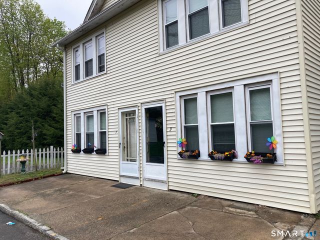 9 Clark Street, Ansonia, CT 06401