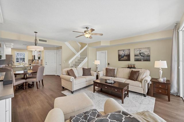 7528 ANDORA DRIVE, Sarasota, FL 34238