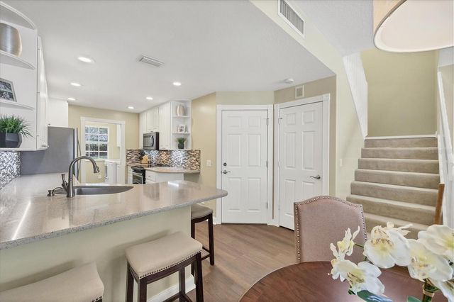 7528 ANDORA DRIVE, Sarasota, FL 34238