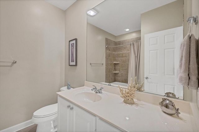 7528 ANDORA DRIVE, Sarasota, FL 34238