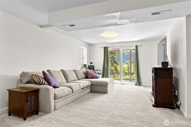 2081 Highway 153, Carlton, WA 98814