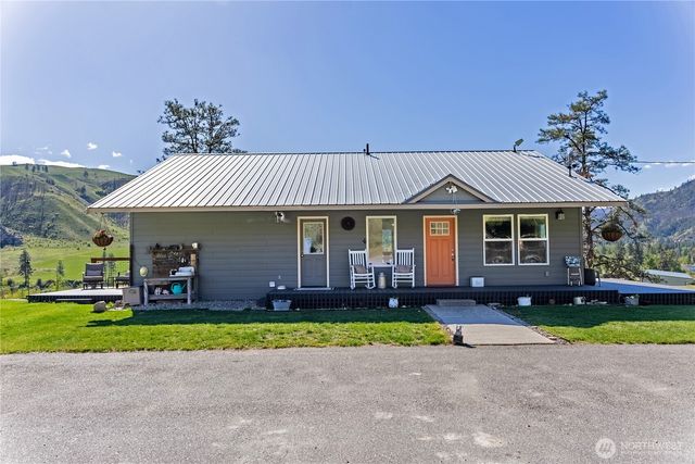 2081 Highway 153, Carlton, WA 98814
