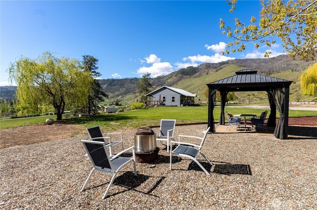 2081 Highway 153, Carlton, WA 98814