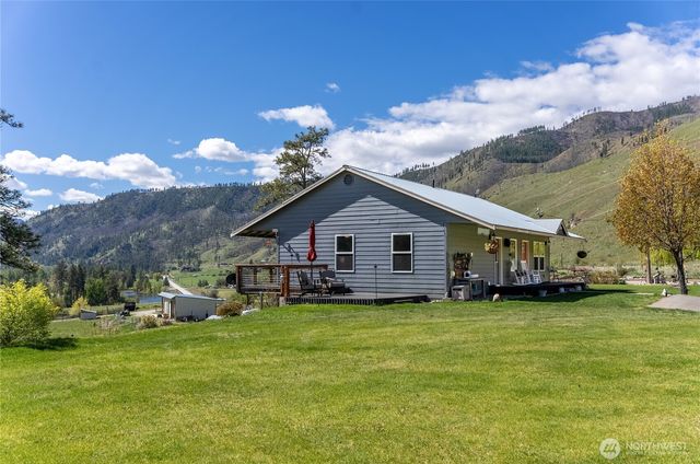 2081 Highway 153, Carlton, WA 98814