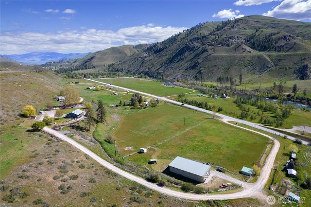 2081 Highway 153, Carlton, WA 98814