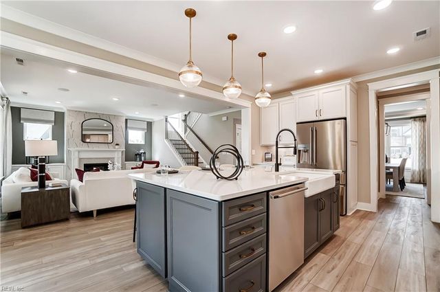24248 Liam CT, Windsor, VA 23487