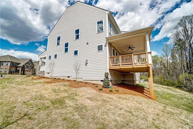 24248 Liam CT, Windsor, VA 23487