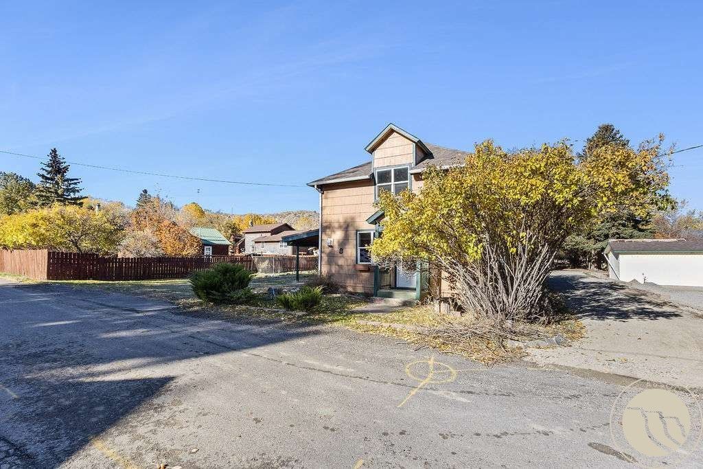 8 N Davidson Avenue, Absarokee, MT 59001 photo 3