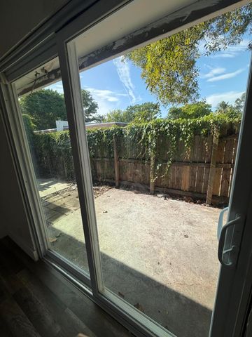 1303 NW 8TH Avenue, Fort Lauderdale, FL 33311