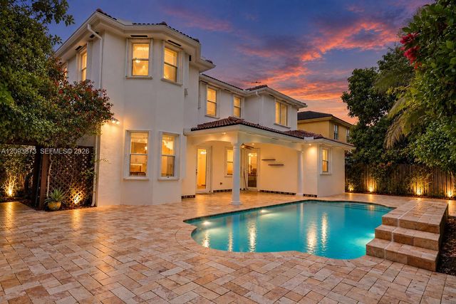 6051 SW 164th Court, Miami, FL 33193