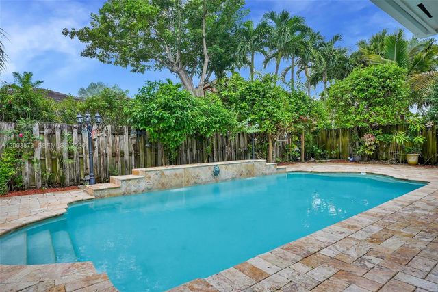 6051 SW 164th Court, Miami, FL 33193