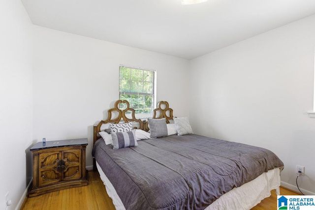 1444 MATT LEONARD DRIVE SW, Birmingham, AL 35211