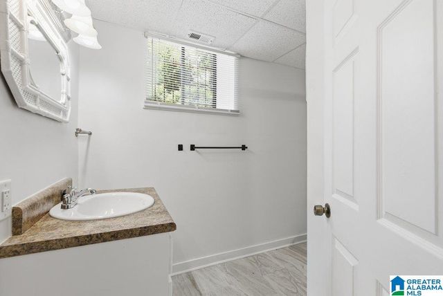 1444 MATT LEONARD DRIVE SW, Birmingham, AL 35211