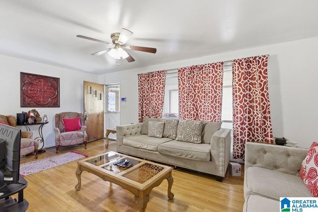 1444 MATT LEONARD DRIVE SW, Birmingham, AL 35211
