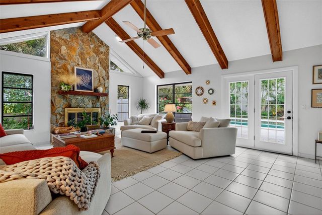 1835 SERPENTINE DRIVE S, St Petersburg, FL 33712