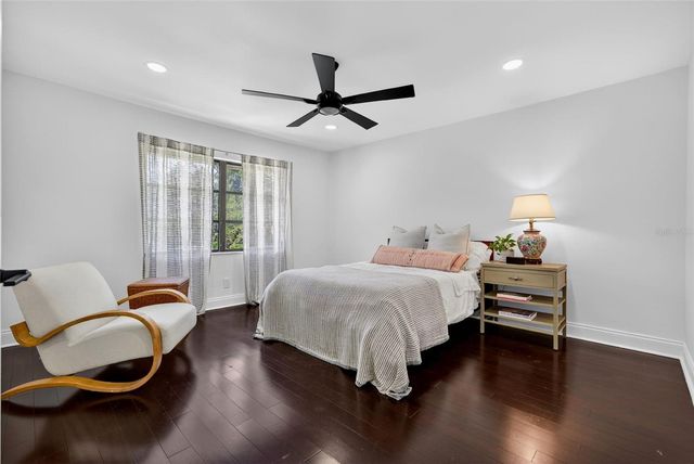 1835 SERPENTINE DRIVE S, St Petersburg, FL 33712