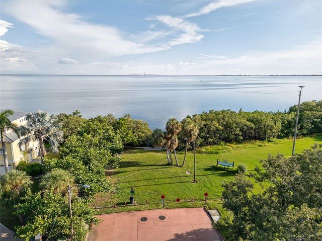 1835 SERPENTINE DRIVE S, St Petersburg, FL 33712