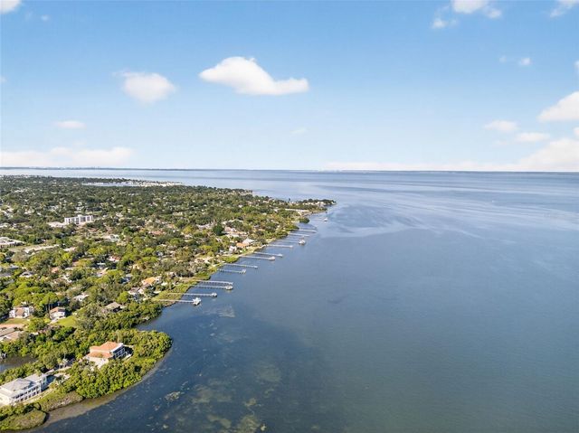 1835 SERPENTINE DRIVE S, St Petersburg, FL 33712