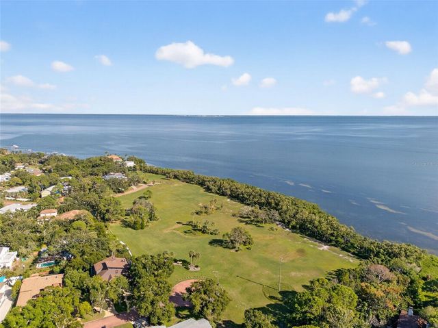 1835 SERPENTINE DRIVE S, St Petersburg, FL 33712