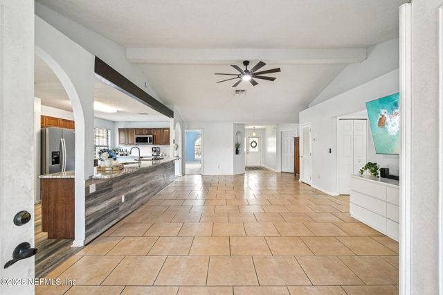 2482 GLOW WOOD Court, Middleburg, FL 32068