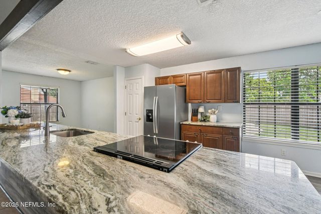 2482 GLOW WOOD Court, Middleburg, FL 32068
