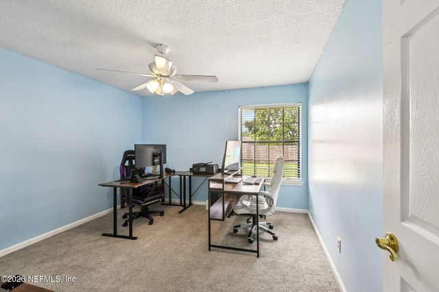 2482 GLOW WOOD Court, Middleburg, FL 32068