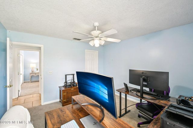 2482 GLOW WOOD Court, Middleburg, FL 32068