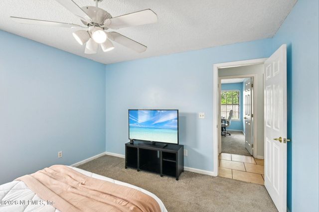 2482 GLOW WOOD Court, Middleburg, FL 32068