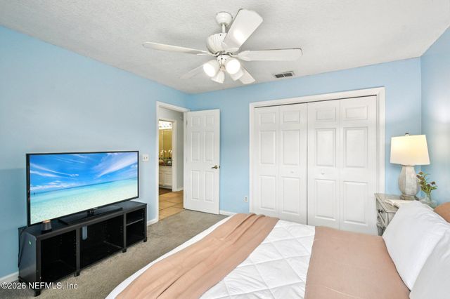 2482 GLOW WOOD Court, Middleburg, FL 32068