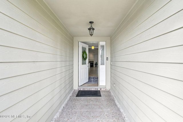2482 GLOW WOOD Court, Middleburg, FL 32068