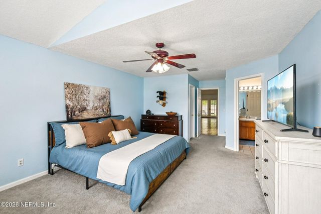 2482 GLOW WOOD Court, Middleburg, FL 32068