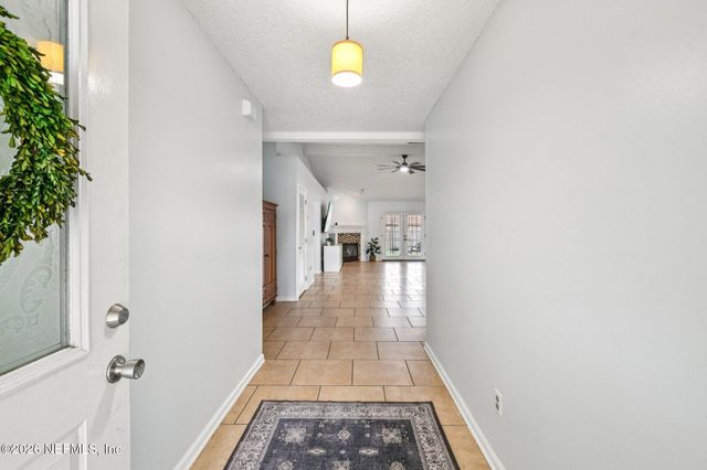 2482 GLOW WOOD Court, Middleburg, FL 32068