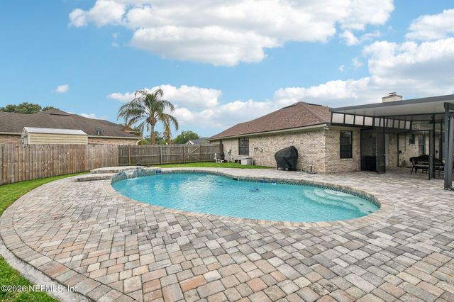 2482 GLOW WOOD Court, Middleburg, FL 32068