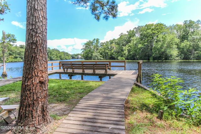 2482 GLOW WOOD Court, Middleburg, FL 32068