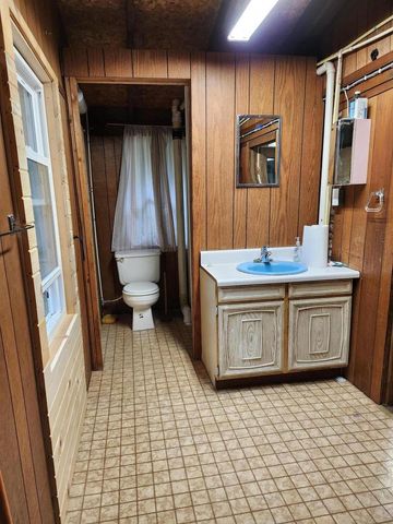 N18708 Short Cut ROAD, Pembine, WI 54156