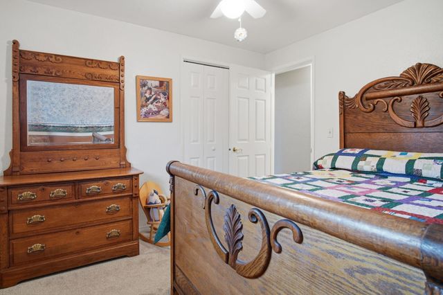 11607 N Cheyenne Rd, Mead, WA 99021