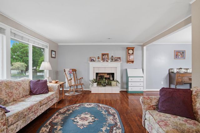 11607 N Cheyenne Rd, Mead, WA 99021