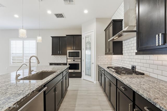 21509 N 59TH Street, Phoenix, AZ 85054