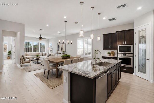 21509 N 59TH Street, Phoenix, AZ 85054