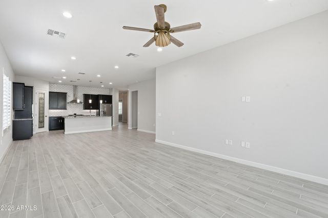 21509 N 59TH Street, Phoenix, AZ 85054